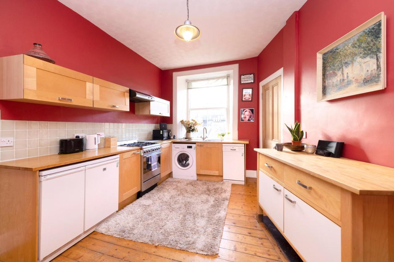 Joivy Old Town 1-Bed Apartment With Stunning Views EDI Exterior photo